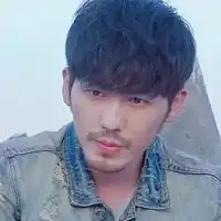 白宇头像黑白可爱白宇头像