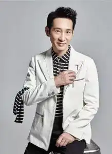 美文美声我为阅读点赞历史朗读者王劲松