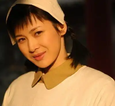 记得亮剑田雨吗37岁和靳东演夫妻美艳如昔