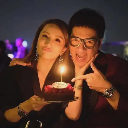 西门庆专业户娶妻不举,拍风月片挞n女,被扒皮惊撼娱乐圈