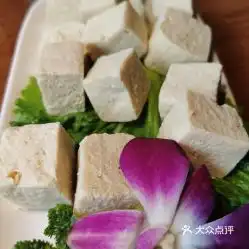 三牦记牦牛肉火锅庆春路店的冻豆腐好不好吃用户评价口味怎么样杭州美食冻豆腐实拍图片大众点评