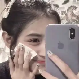 闺蜜头像一萌一酷霸气满天都是狐狸精