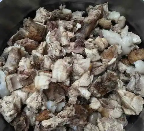 爆炒兔肉