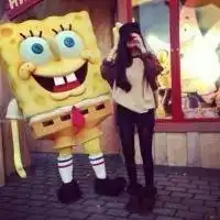 求qq女生头像旁边带着一个卡通人物动物也可以没有可以发一些好看的女生头像速踩例图如下