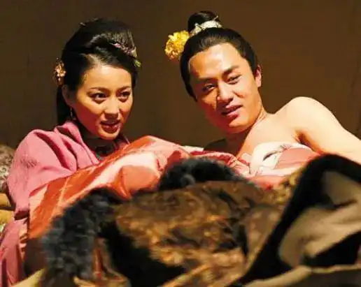 同样是演西门庆,杜淳a级李强s级,而他就像西门庆本人