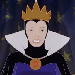 当迪士尼的经典角色卸妆之后,睡美人和白雪公主中的巫婆最扎心
