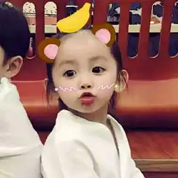 这俩小孩叫什么名字呀好喜欢她们的头像