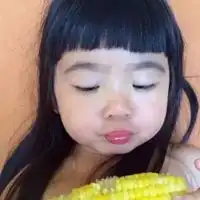 grace姐姐头像