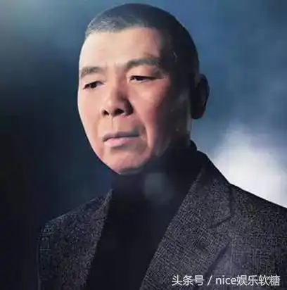 冯小刚条件那么好,为何治不好他的白癜风徐帆说出原因