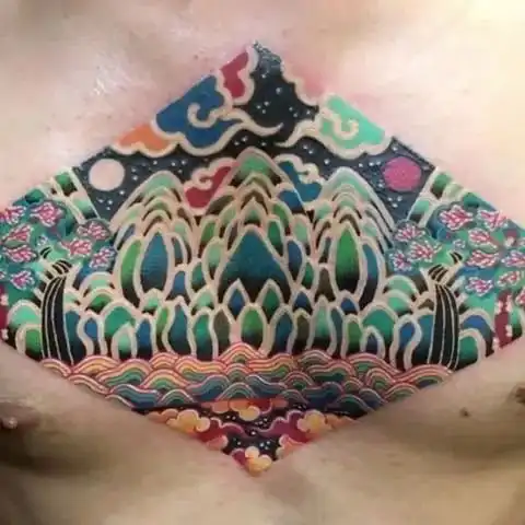 如此不性冷淡的名画纹身复刻体,居然还透着奶奶辈的暖意
