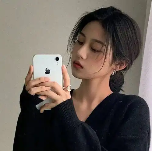 超温柔女头很多东西看久了都会腻唯独你越看越欢喜