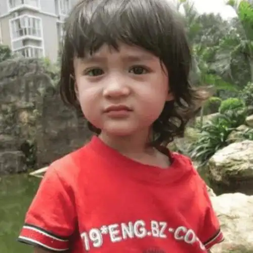 当年宝贝计划里的小婴儿,如今已经15岁,你还能认得出吗