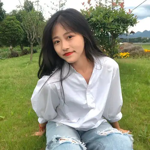 前任女网红任万万小姐姐成全民男孩子壁纸,1张初恋脸,网友太像她了