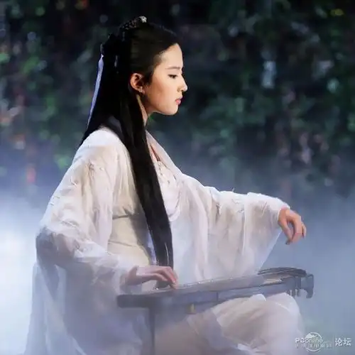 王鸥刘亦菲同台比颜值,谁胜谁负你说了算