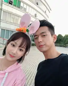 童颜夫妇又撒糖李现晒照为杨紫庆生,杨紫我最好的韩商言