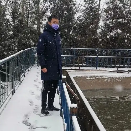 漫天风雪中,我们一起去战疫
