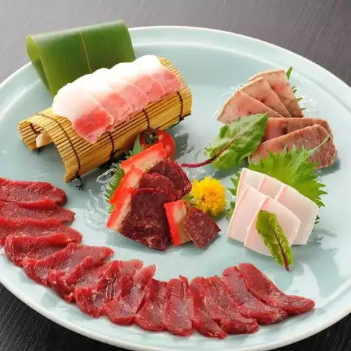 大吃一鲸日本退群浅析日本人对鲸的执念