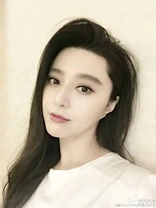 曾经的李晨张馨予,真替范冰冰尴尬