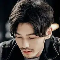 白宇头像黑白可爱白宇头像