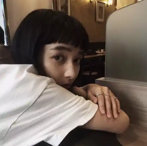 头像当我热情耗尽你就是陌生人