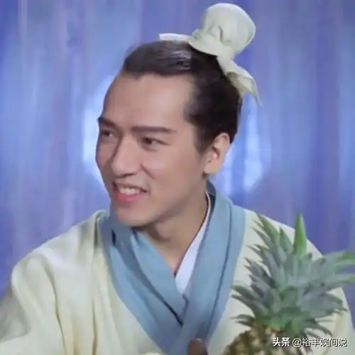 单立文62岁生日获众星庆祝,冻龄模样如小伙,至今未有儿女