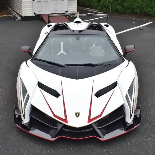 兰博基尼敞篷毒药lamborghinivenenoroadster