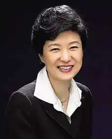朴槿惠的感悟,让我们受用一生冰公主的青葱岁月罕见美照