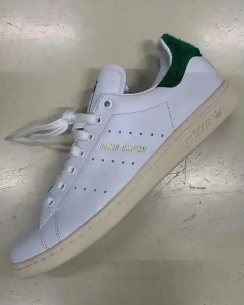 经典表情包adidasx辛普森联名又来了