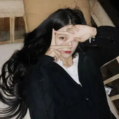 2023可爱活力女生微信头像