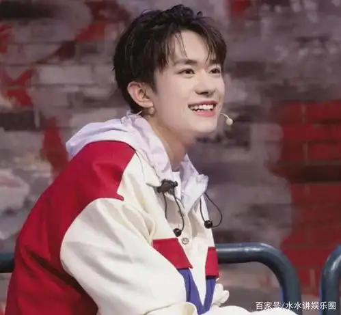从小不被看好,却逆袭成86亿票房王者,易烊千玺为何成为全民偶像