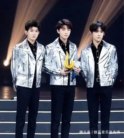 肖战王一博赵丽颖朱亚文合作王一博娜扎风起霓裳2tfboys