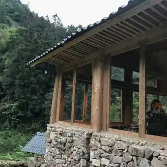 携程酒店独山碧城hestie群山之心诗歌精品酒店预订独山碧城hestie群山之心诗歌精品酒店价格点评电话地址查询