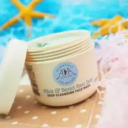 姨妈前冒痘暗沉这样用化妆棉帮你擦走灰暗