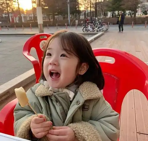 当孩子的可爱,被用做另类表情包,网友道德底线在哪里